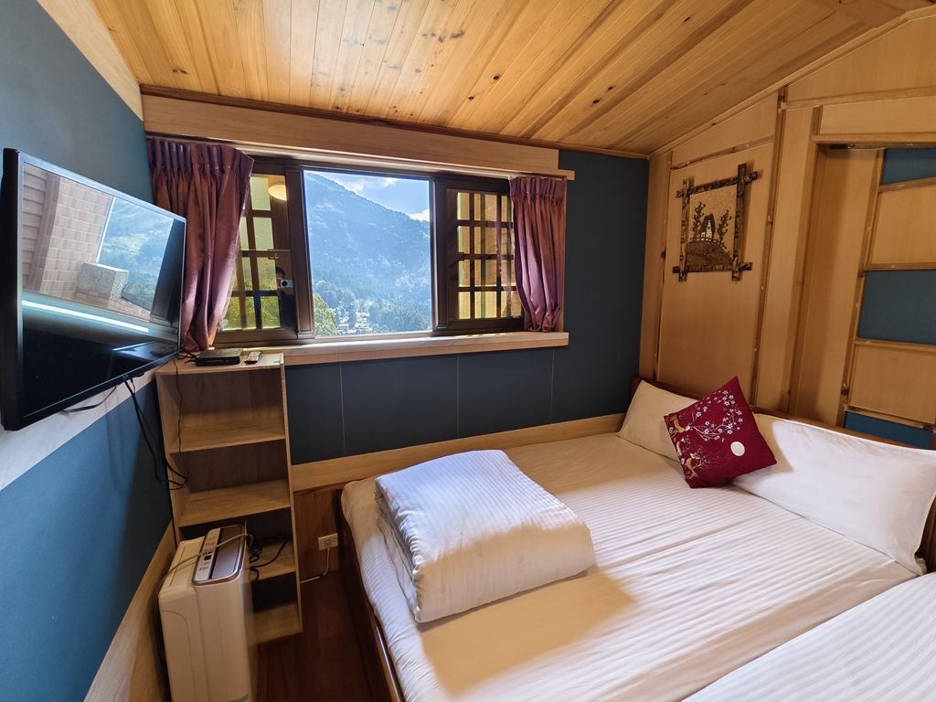 🛏 四人套房 - 房型照片