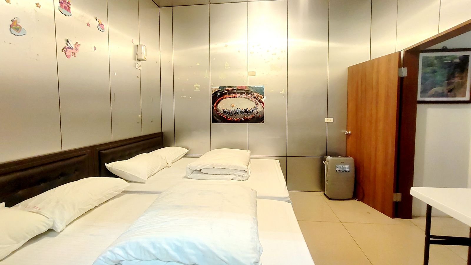 🛏 六人套房 - 房型照片